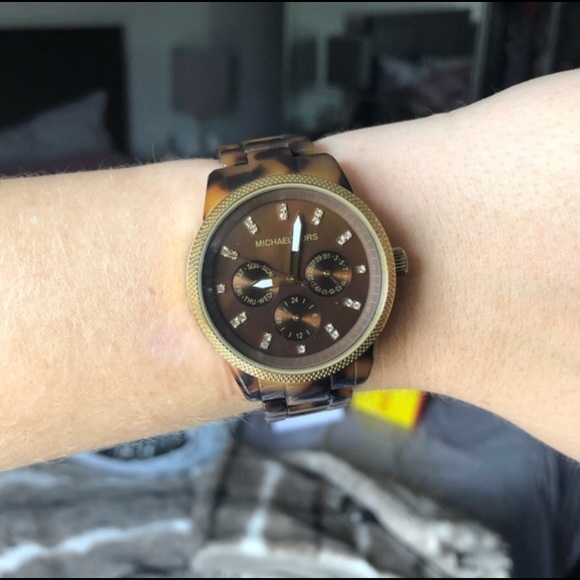 MK tortoise watch - Picture 3 of 5